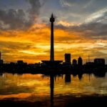 sunset di jakarta