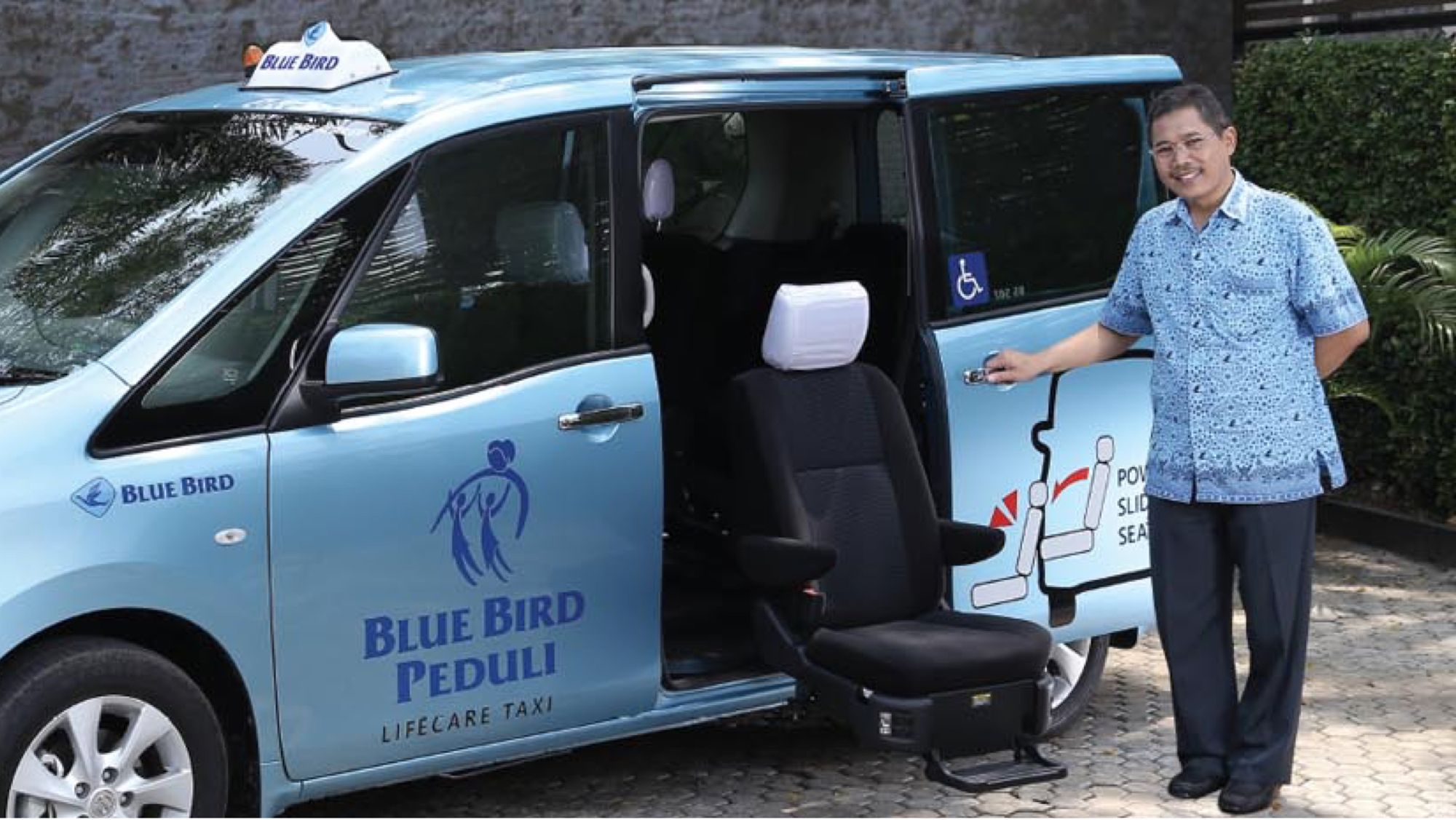 fasilitas ramah difabel - taksi bluebird lifecare