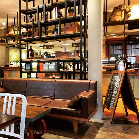 Tempat ngopi bandung Two Cents