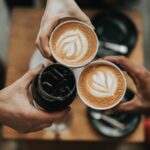 Cara membuat kopi ala kafe di rumah