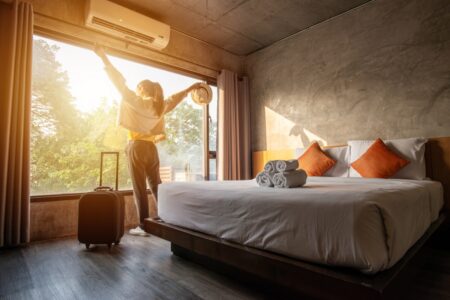 tips staycation di hotel