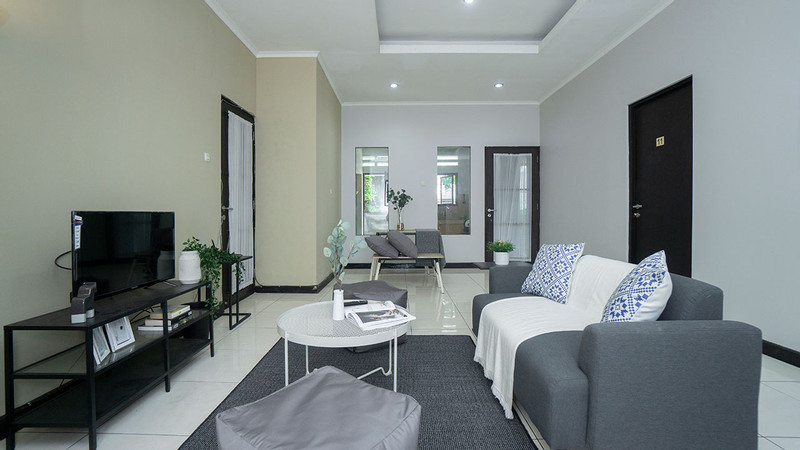 Rukita Rosewood Duren Tiga