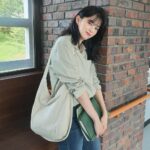 inspirasi outfit kuliah kampus ala drama Korea