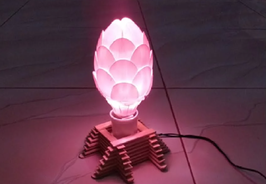 lampu dari sendok plastik 2