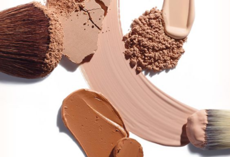 Foundation untuk kulit berminyak