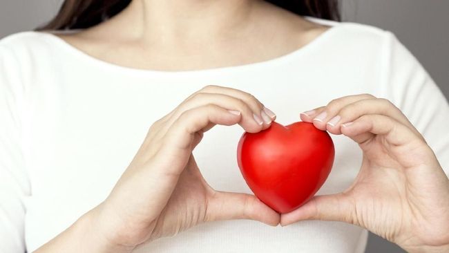 manfaat buah plum untuk kesehatan jantung