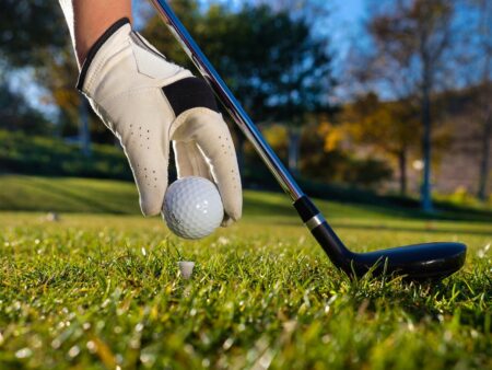 permainan bola kecil golf