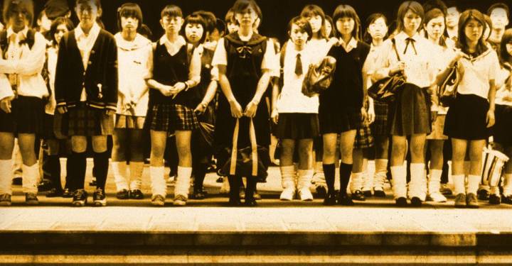 Film Horor Jepang suicide club