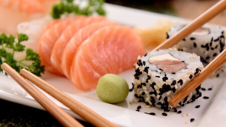 cara menyimpan sushi