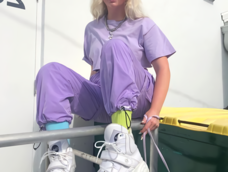 inspirasi ootd padu padan warna ungu