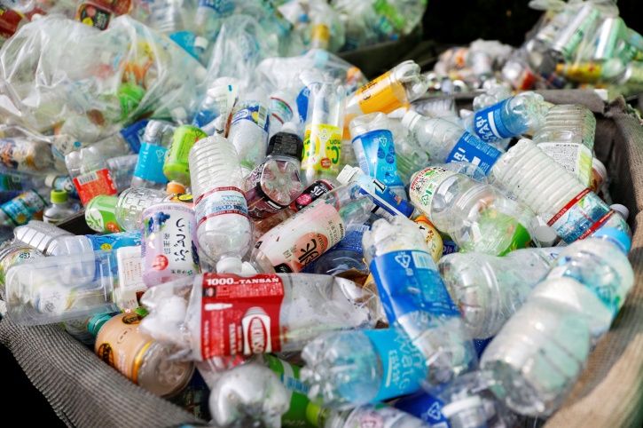 sampah plastik - kerajinan dari plastik bekas
