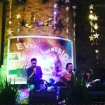 cafe live music bandung