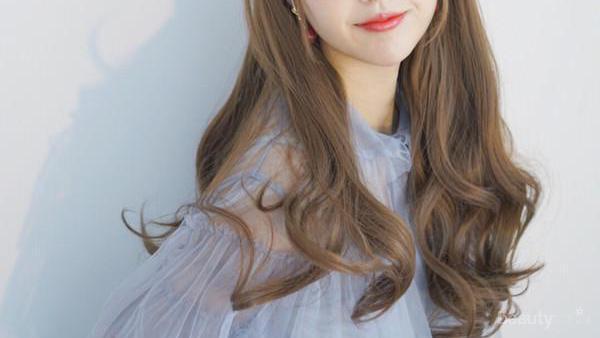 15 Model Rambut Wanita Terbaru 2023, Pilihan Panjang, Pendek, dan ala Korea