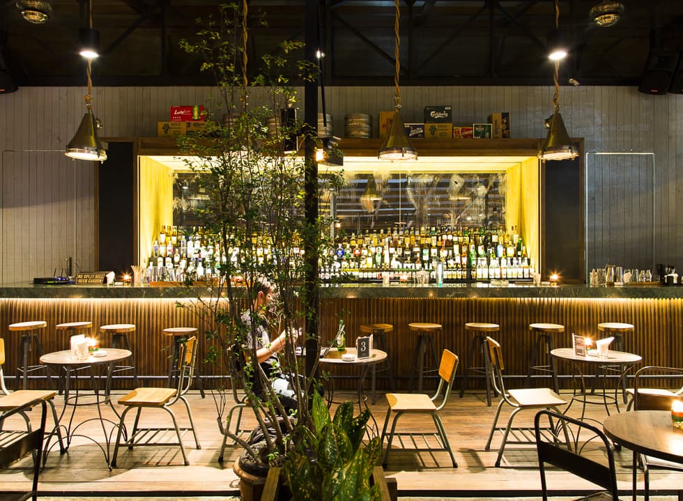 best bars in jakarta