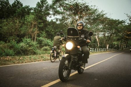 sewa motor terdekat